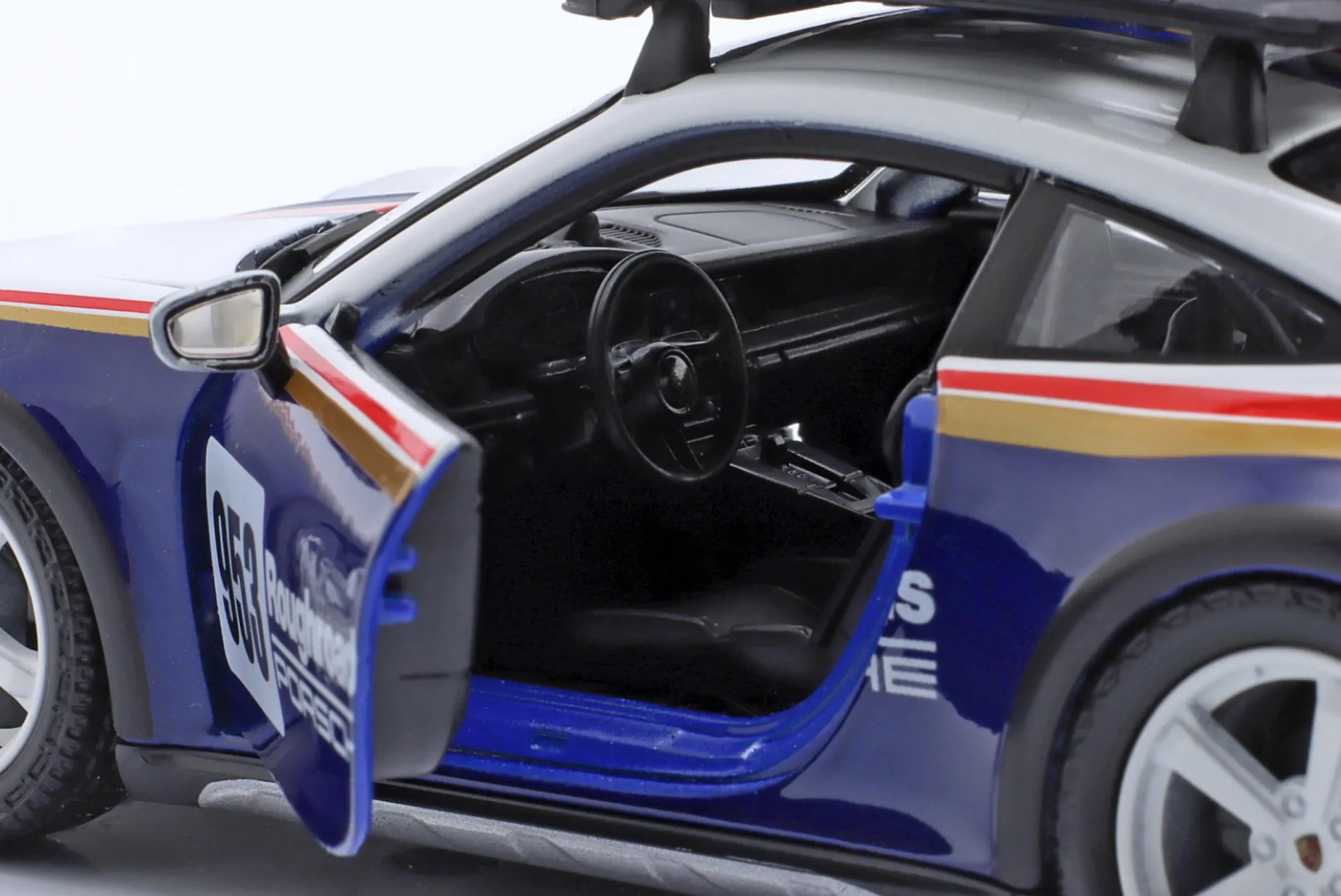 Porsche 911 (992) Dakar #953 Roughroads Rallye Design Paket 1:24 Bburago
