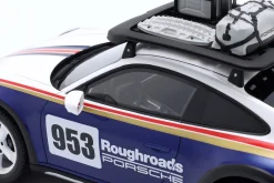 Porsche 911 (992) Dakar #953 Roughroads Rallye Design Paket 1:18 Spark