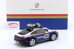 Porsche 911 (992) Dakar #953 Roughroads Rallye Design Paket 1:18 Spark