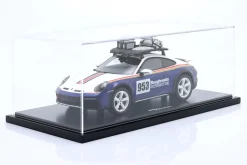 Porsche 911 (992) Dakar #953 Roughroads Rallye Design Paket 1:18 Spark