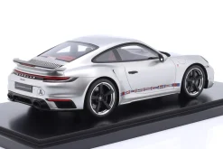 Porsche 911 First Turbo Sonderwunsch Remastered (992) silber 1:18 Spark