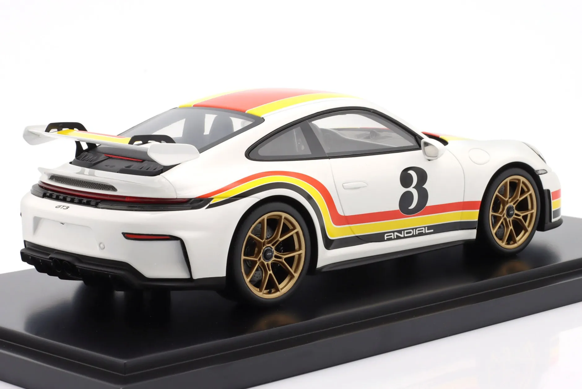 Porsche 911 (992.2) GT3 #3 Andial Design 1:18 Spark
