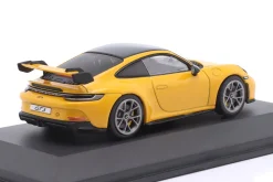 Porsche 911 (992) GT3 Baujahr 2023 gelb 1:43 Solido