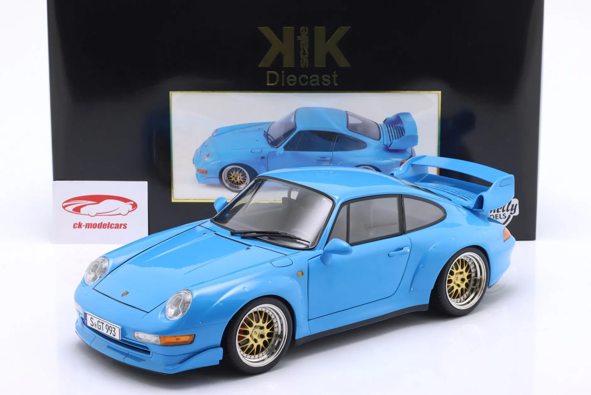 Porsche 911 (993) GT2 Baujahr 1996 hellblau / BBS Felgen 1:12 KK-Scale