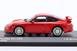 Porsche 911 (997) GT3 Baujahr 2006 indischrot 1:43 Minichamps