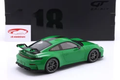 Porsche 911 (992.2) GT3 Baujahr 2025 pythongrün 1:18 GT-Spirit