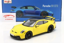 Porsche 911 (992) GT3 Baujahr 2022 racing gelb 1:18 Maisto