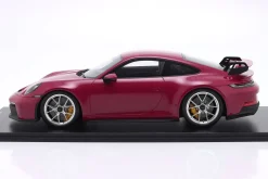 Porsche 911 (992) GT3 Baujahr 2021 sternrubin 1:12 Schuco