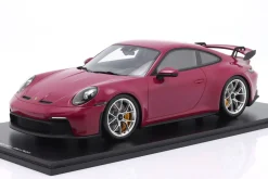 Porsche 911 (992) GT3 Baujahr 2021 sternrubin 1:12 Schuco