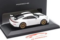 Porsche 911 GT3 (992.2) Baujahr 2025 weiß / goldene Felgen 1:43 Minichamps