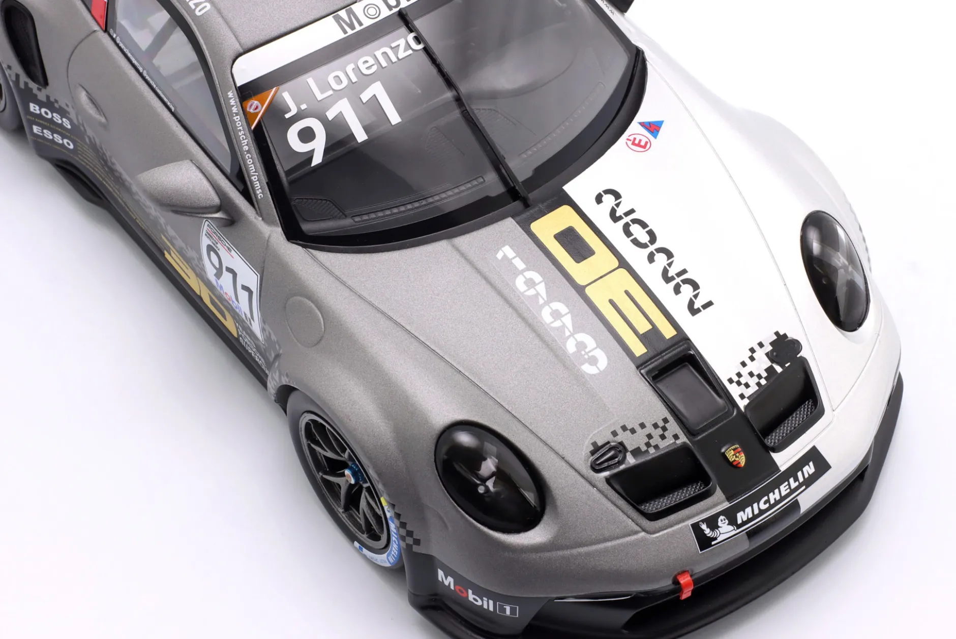 Porsche 911 (992) GT3 Cup #911 Porsche Supercup Imola 2022 Jorge Lorenzo 1:18 Ixo
