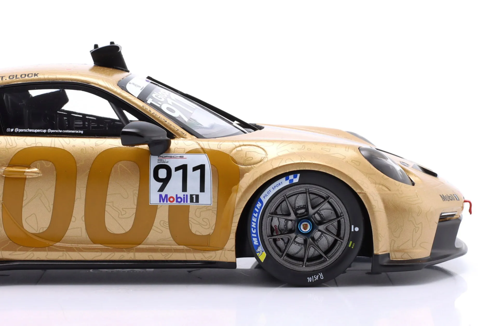 Porsche 911 GT3 Cup #911 Porsche Supercup Hungaroring 2023 Timo Glock 1:18 Ixo