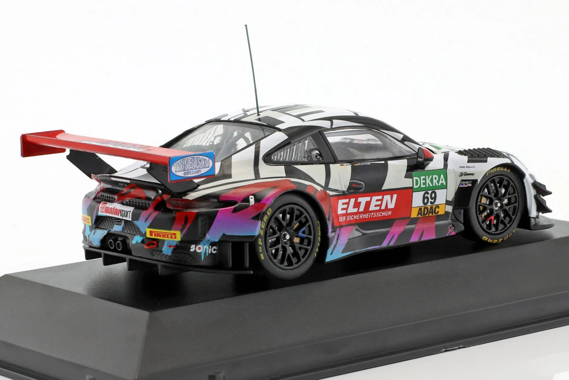 Porsche 911 (991) GT3 R #69 ADAC GT Masters 2018 Iron Force 1:43 CMR