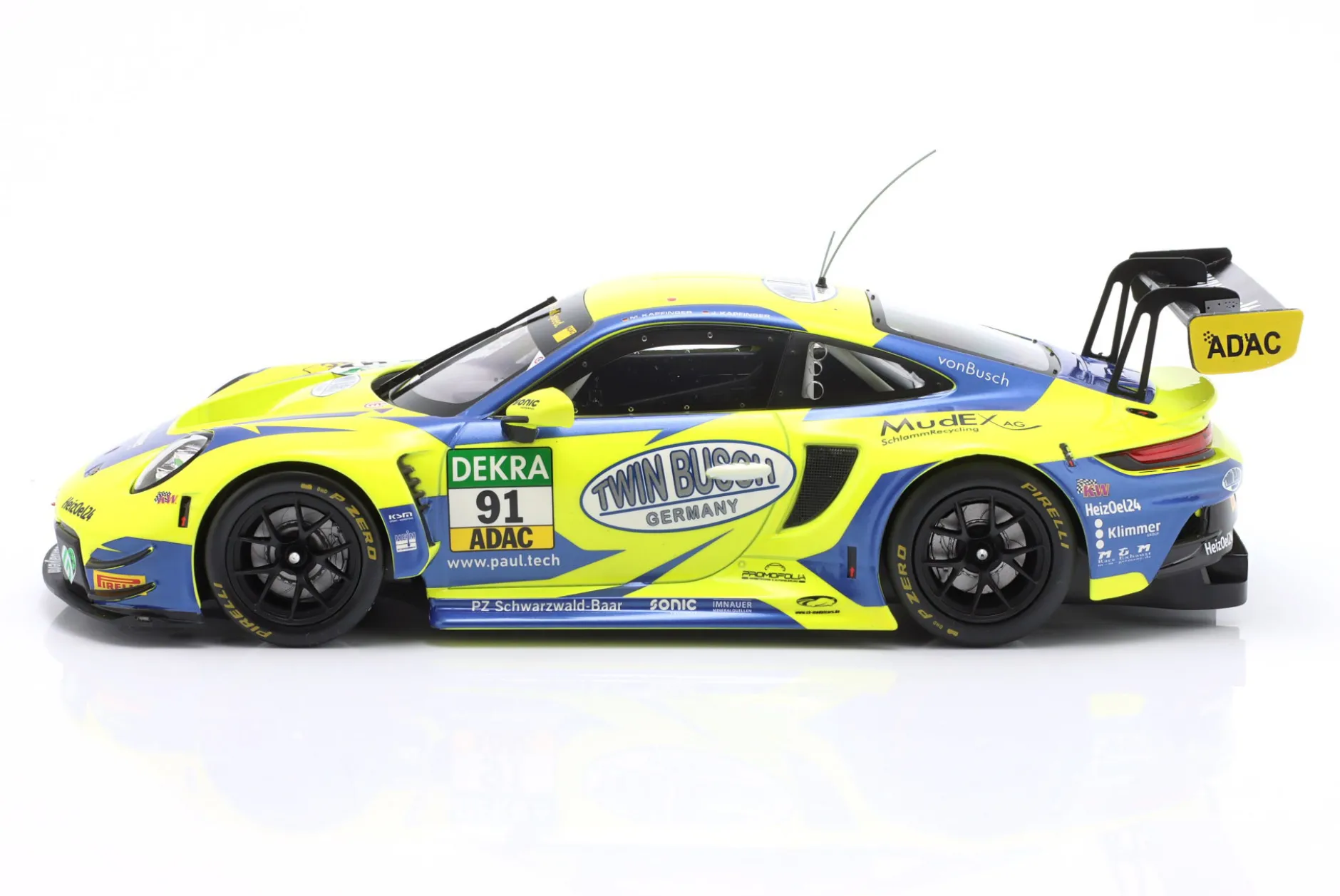 Porsche 911 GT3 R #91 ADAC GT Masters 2024 J. Kapfinger, M. Kapfinger 1:18 Ixo