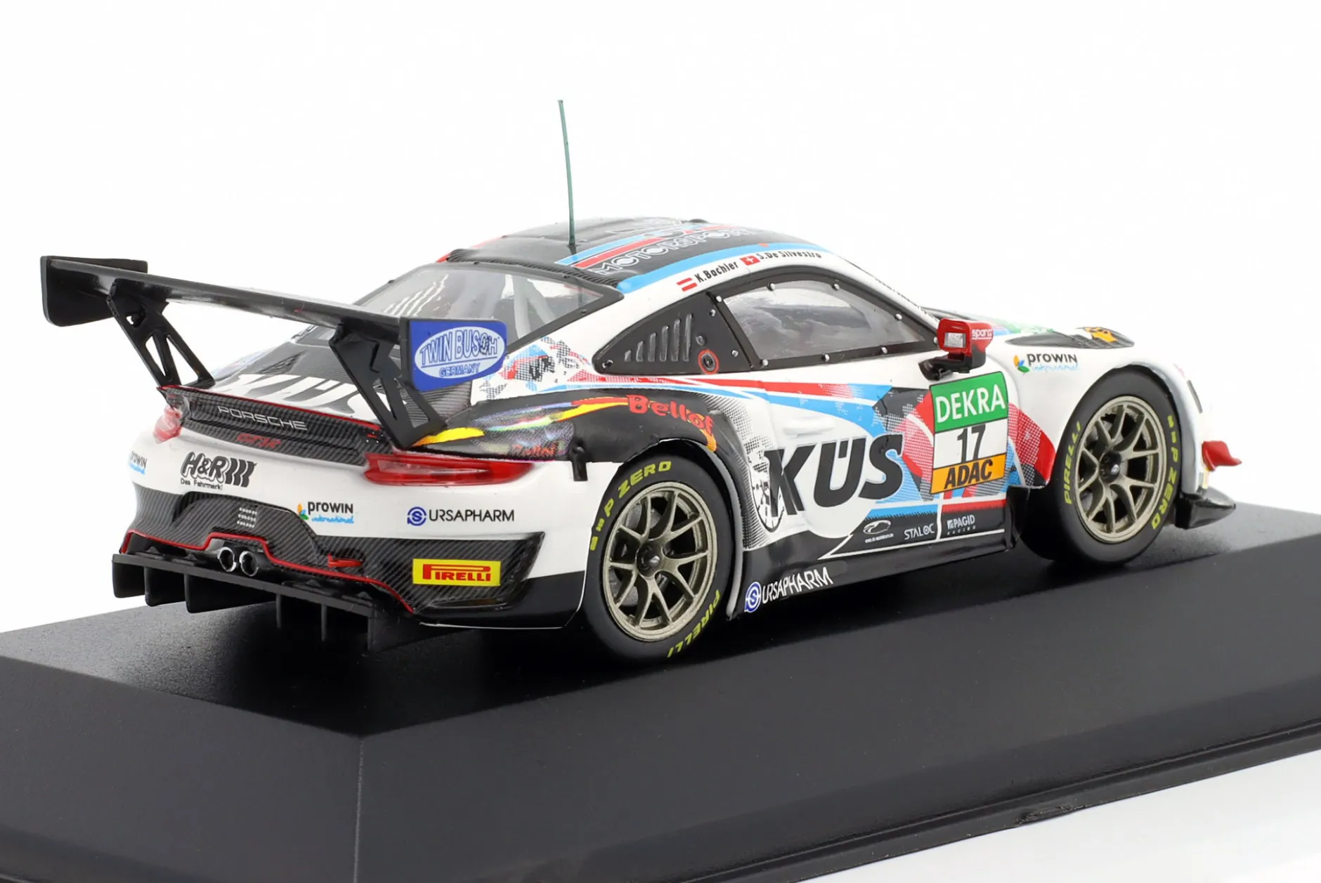 Porsche 911 GT3 R #17 ADAC GT Masters 2020 KÜS Team75 Bellof Tribute 1:43 Ixo