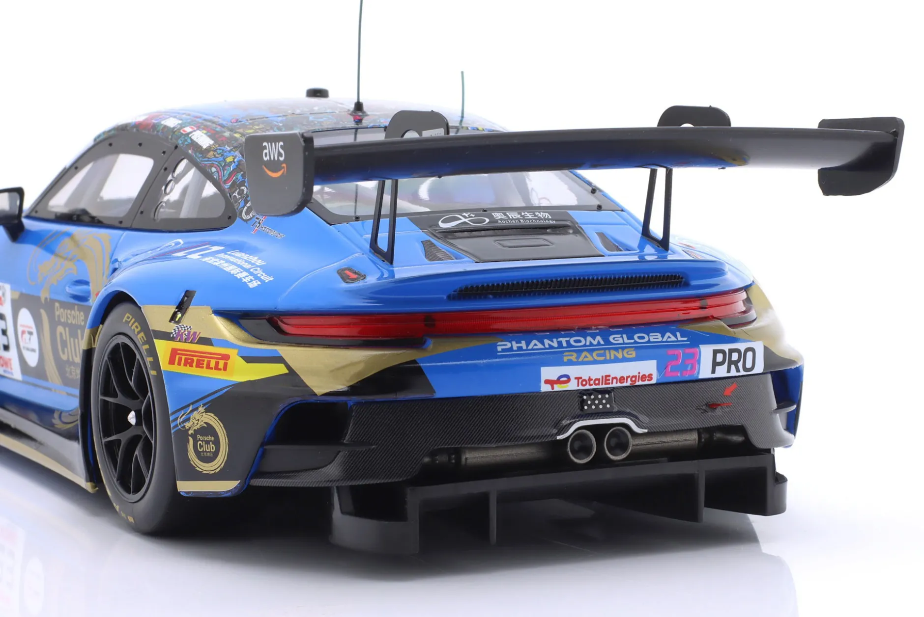 Porsche 911 GT3 R #23 24h Spa 2024 Phantom Global Racing 1:18 Ixo
