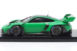 Porsche 911 (992) GT3 R Rennsport Baujahr 2023 viper grün 1:18 Spark