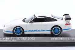 Porsche 911 (996) GT3 RS Baujahr 2002 weiß / blaue Felgen 1:43 Minichamps