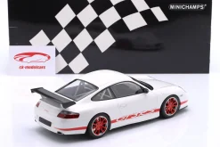Porsche 911 (996) GT3 RS Baujahr 2002 weiß / rot 1:18 Minichamps