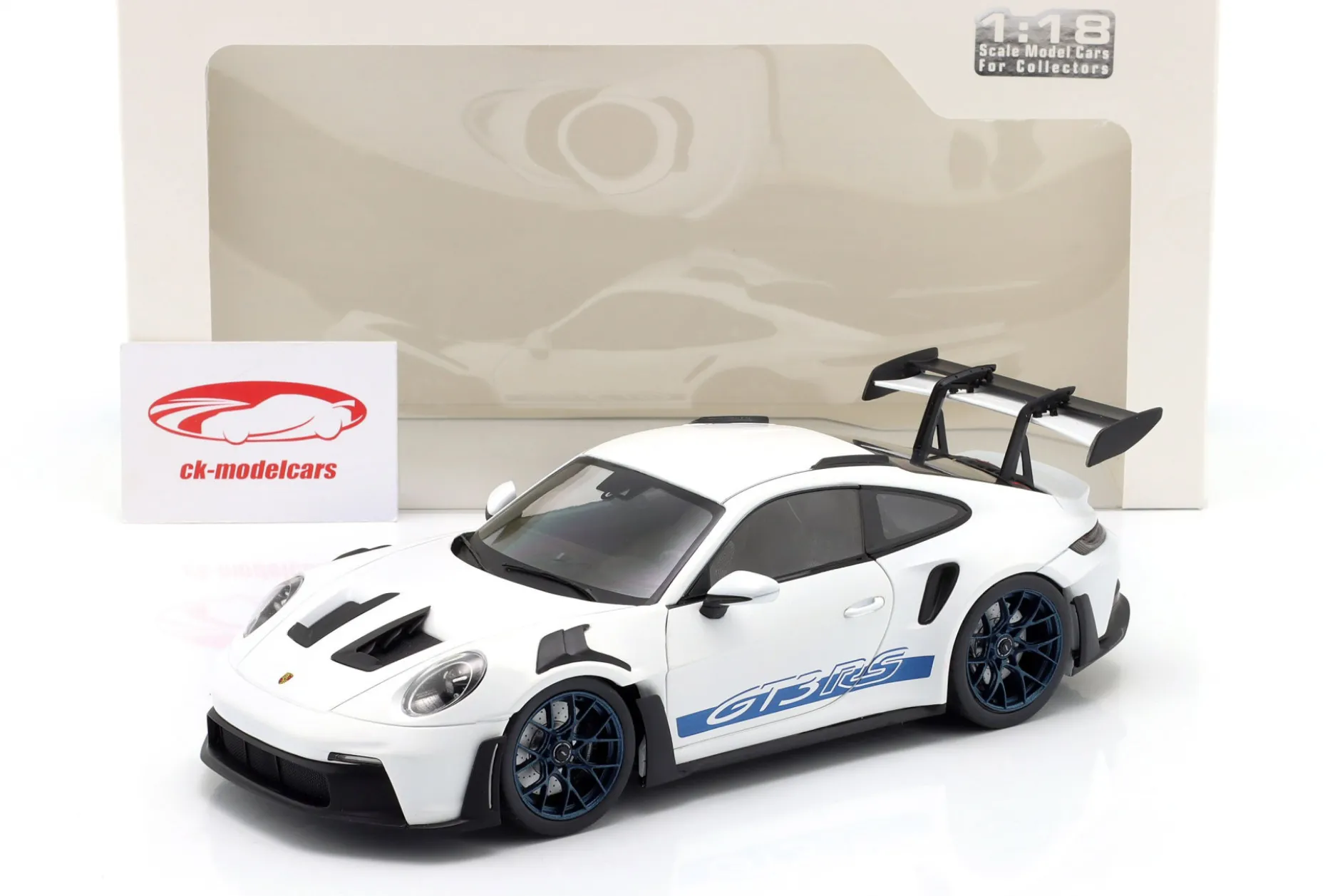 Porsche 911 (992) GT3 RS Baujahr 2024 weiß 1:18 Solido