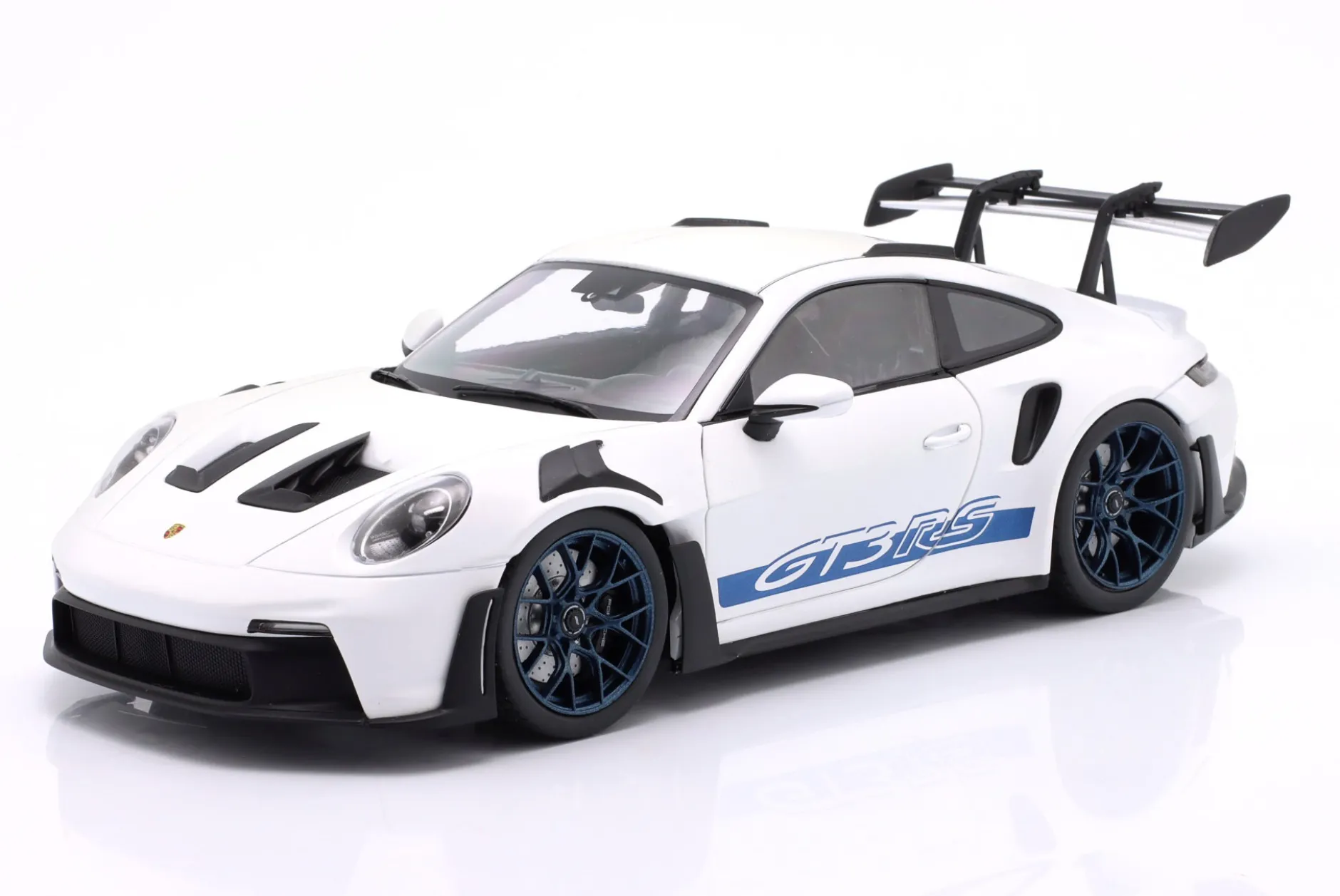 Porsche 911 (992) GT3 RS Baujahr 2024 weiß 1:18 Solido