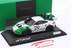 Porsche 911 (992) GT3 RS #29 Jo Siffert Tribute grün / weiß 1:43 Spark