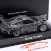 Porsche 911 (992) GT3 RS Manthey Kit 2024 schwarz / weiß 1:43 Spark