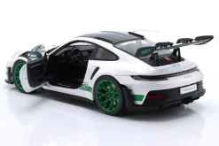 Porsche 911 (992) GT3 RS Tribute Carrera RS 2024 weiß / grün 1:18 Solido