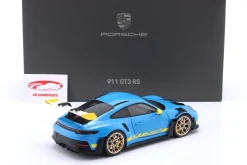 Porsche 911 (992) GT3 RS Tribute 24h Daytona 2003 Rivierablau 1:18 Minichamps