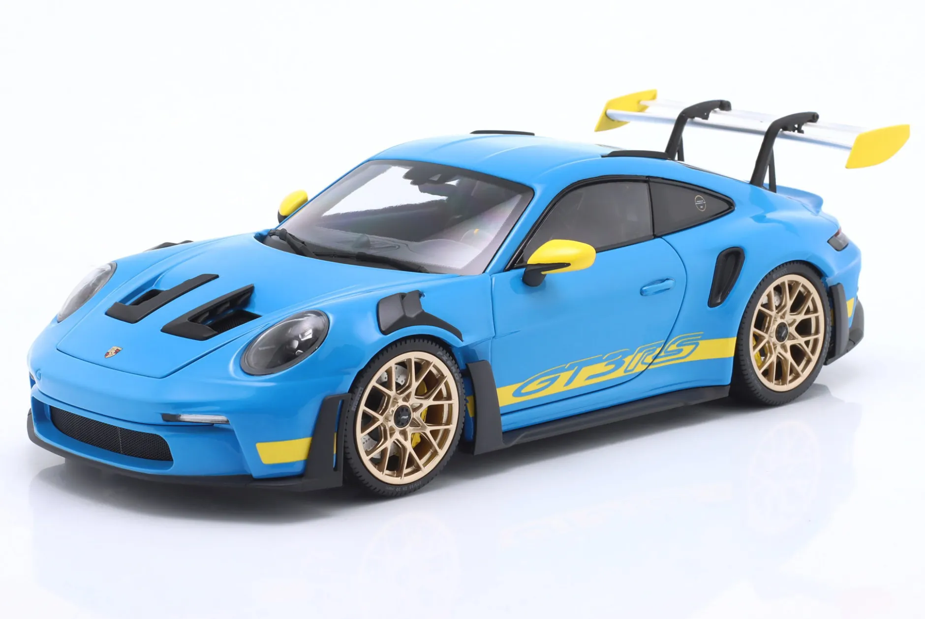 Porsche 911 (992) GT3 RS Tribute 24h Daytona 2003 Rivierablau 1:18 Minichamps