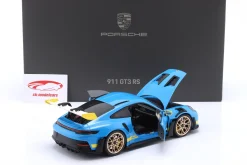 Porsche 911 (992) GT3 RS Tribute 24h Daytona 2003 Rivierablau 1:18 Minichamps