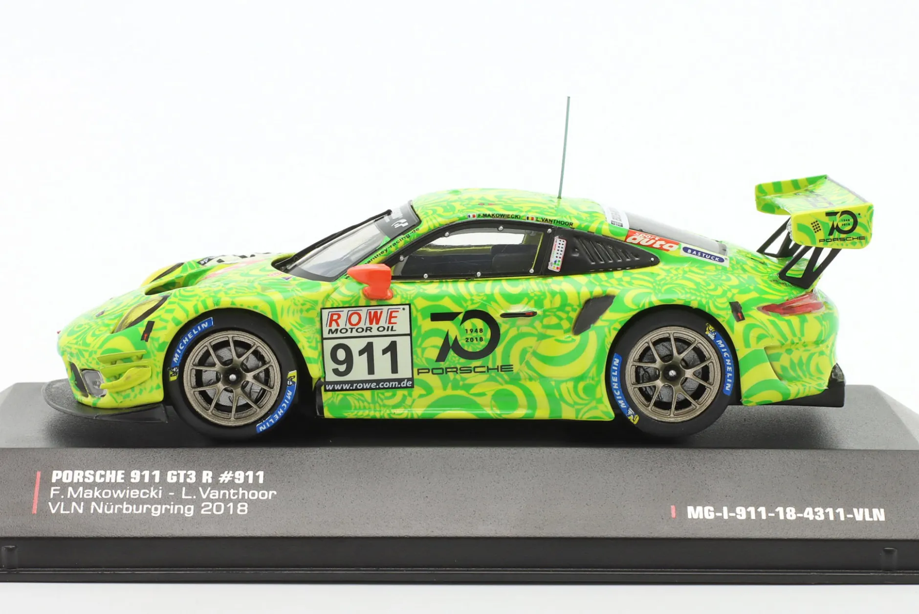 Porsche 911 GT3 R #911 VLN 6 Nürburgring 2018 Signature Edition 1:43 Ixo