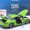 Porsche 911 (991) GT3 SHMEE 150 Baujahr 2018 gelb grün 1:18 Minichamps