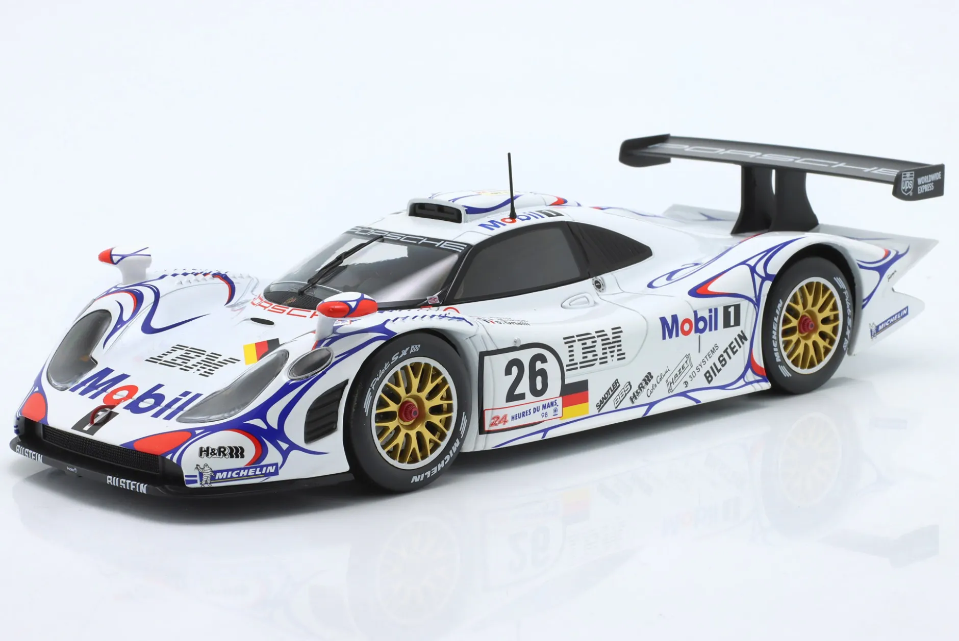 Porsche 911 GT1 #26 Sieger 24h LeMans 1998 McNish, Aiello, Ortelli 1:18 WERK83