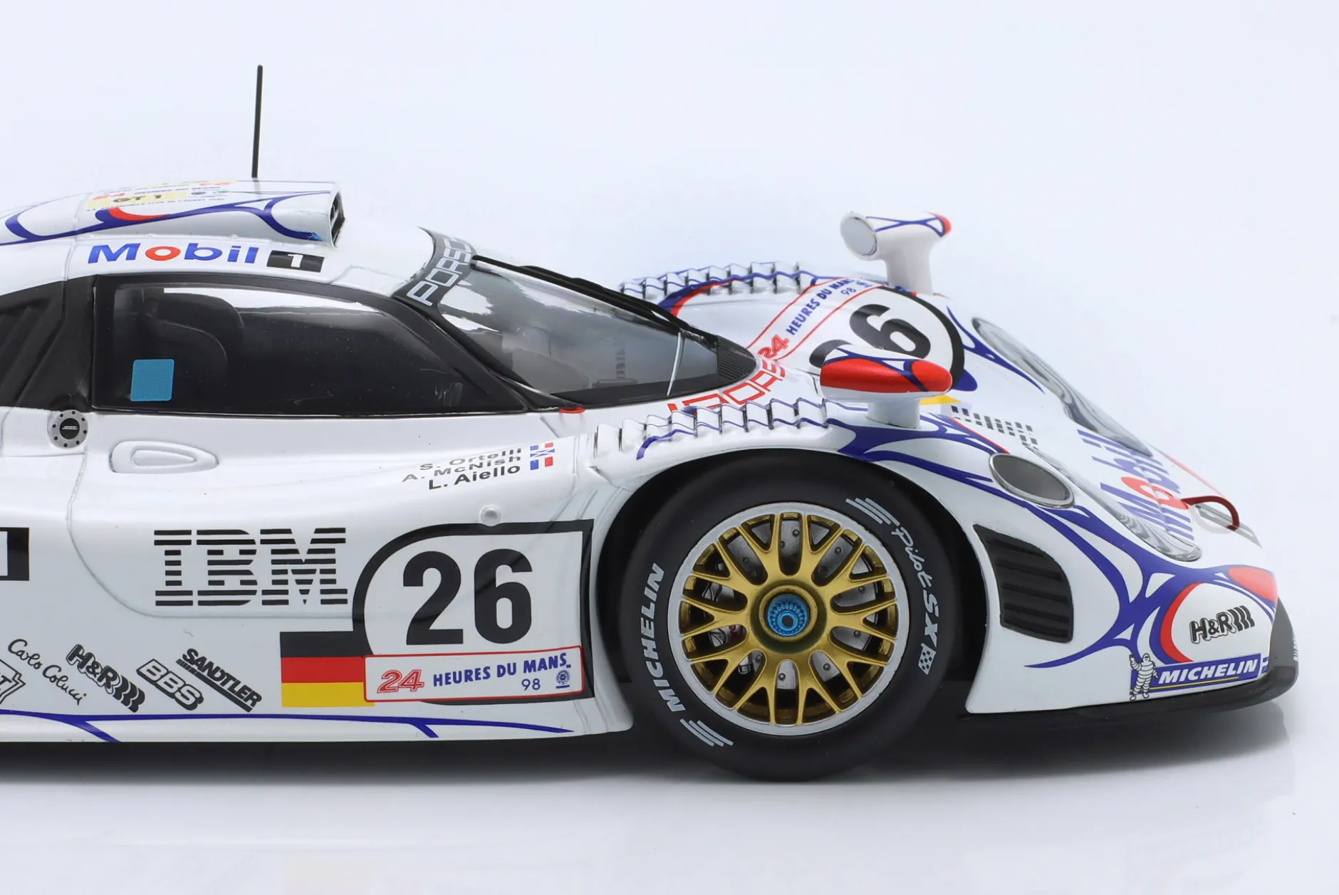 Porsche 911 GT1 #26 Sieger 24h LeMans 1998 McNish, Aiello, Ortelli 1:18 WERK83