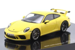 Porsche 911 (991.2) GT3 Test Nürburgring 2017 gelb 1:43 Minichamps