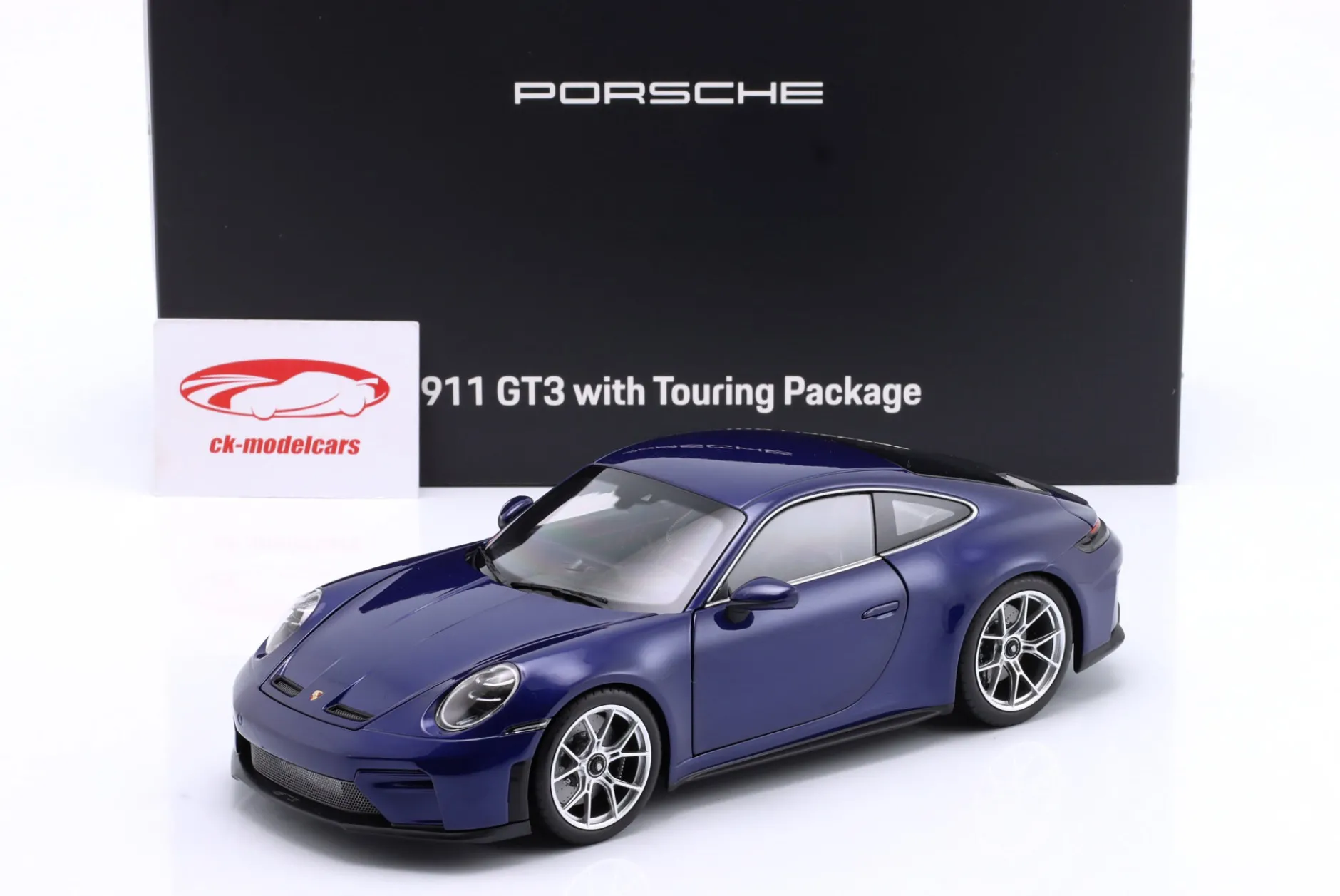 Porsche 911 GT3 Touring (992.2) Baujahr 2025 metallic enzianblau 1:18 Norev