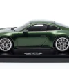 Porsche 911 (992.2) GT3 Touring Baujahr 2025 oakgrün metallic 1:18 Spark
