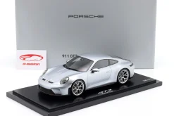 Porsche 911 (992.2) GT3 Touring Baujahr 2025 polarsilber 1:18 Spark