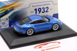 Porsche 911 (992) GT3 Touring Baujahr 2023 südseeblau metallic 1:43 Solido