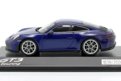 Porsche 911 (992.2) GT3 Touring-Paket 2025 enzianblau metallic 1:43 Spark