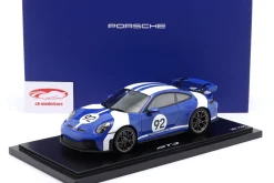 Porsche 911 (992.2) GT3 Velocity Design #92 blau / weiß 1:18 Spark