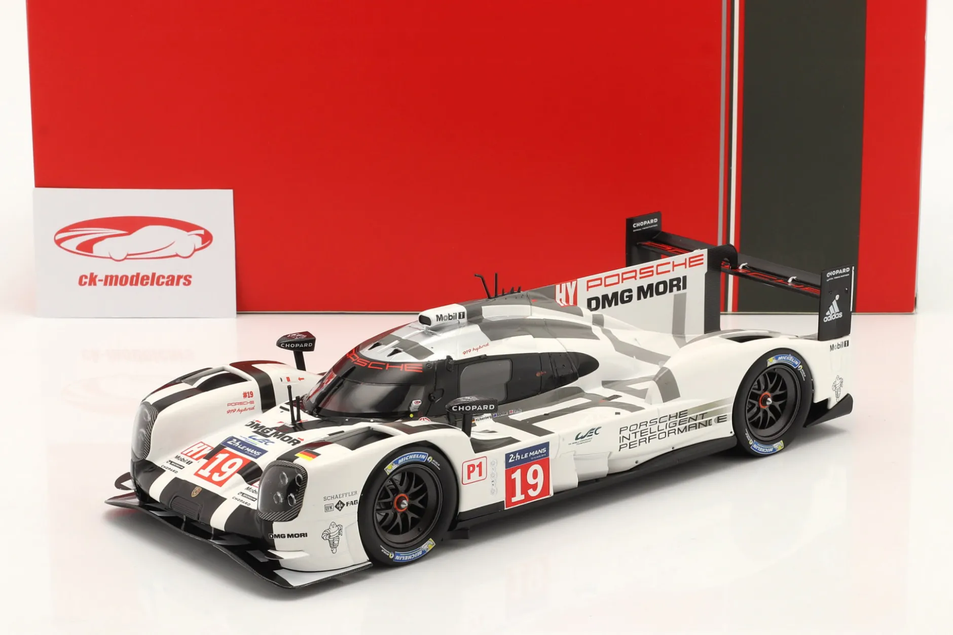 Porsche 919 Hybrid #19 Winner 24h LeMans 2015 Bamber, Tandy, Hülkenberg 1:18 Ixo
