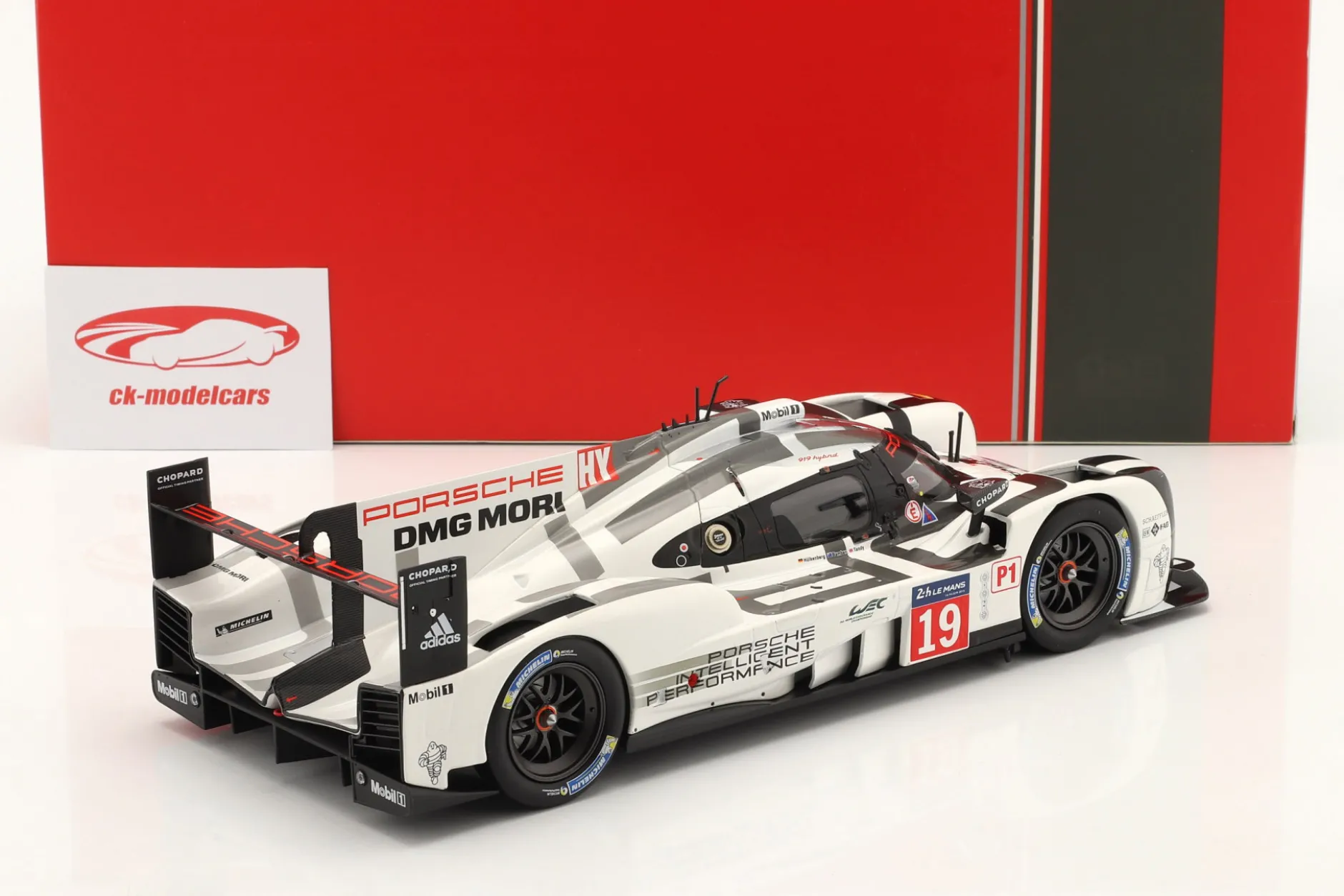 Porsche 919 Hybrid #19 Winner 24h LeMans 2015 Bamber, Tandy, Hülkenberg 1:18 Ixo