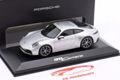 Porsche 911 (992 II) Carrera Coupe 2024 GT-silbermetallic 1:43 Minichamps