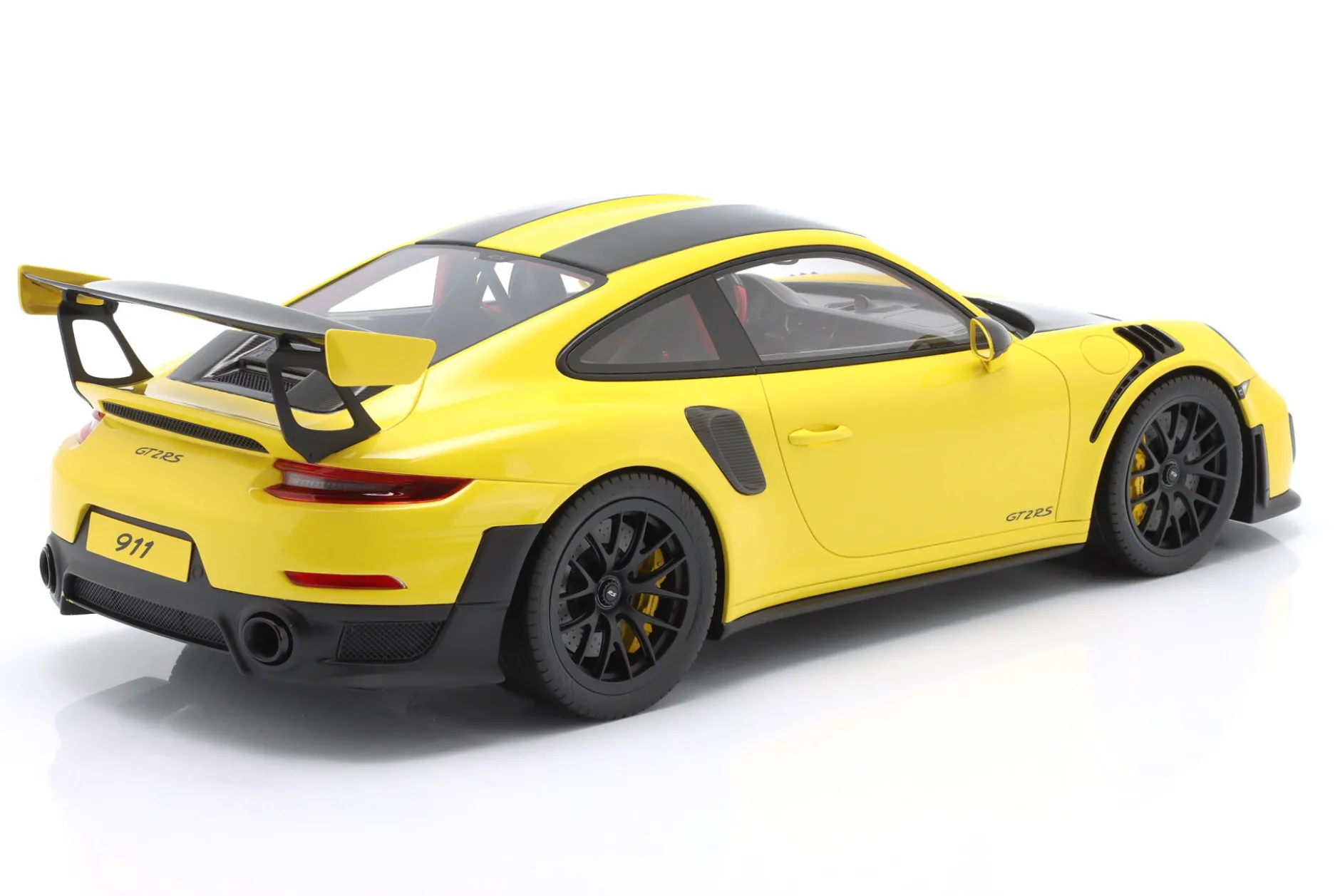 Porsche 911 (991 II) GT2 RS Baujahr 2018 gelb / schwarz 1:12 GT-Spirit