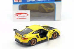 Porsche 911 (991 II) GT2 RS Baujahr 2018 gelb / schwarz 1:24 Maisto