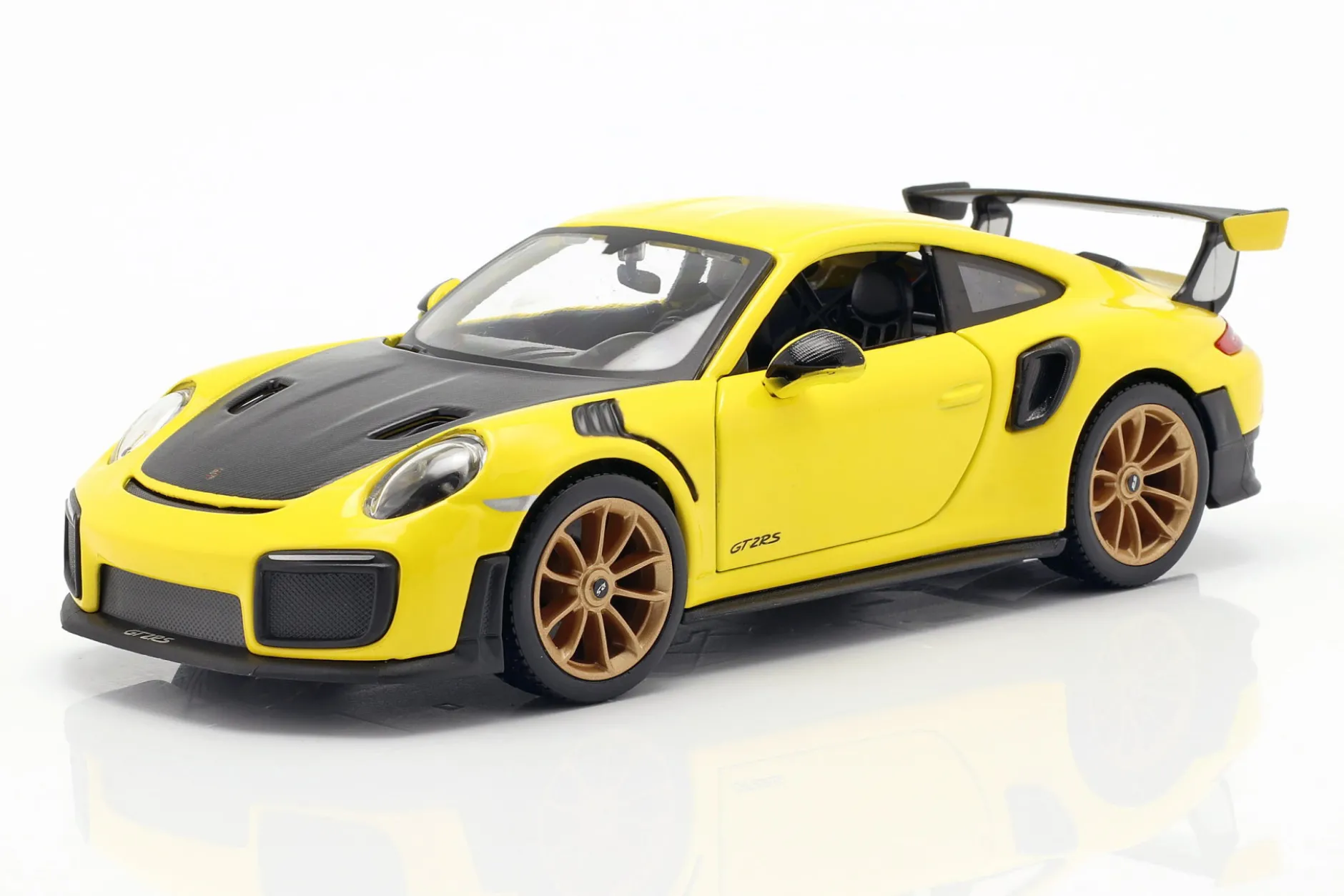 Porsche 911 (991 II) GT2 RS Baujahr 2018 gelb / schwarz 1:24 Maisto