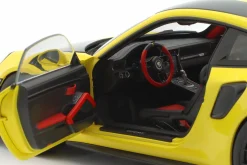 Porsche 911 (991 II) GT2 RS Weissach Package 2017 racing gelb 1:18 AUTOart
