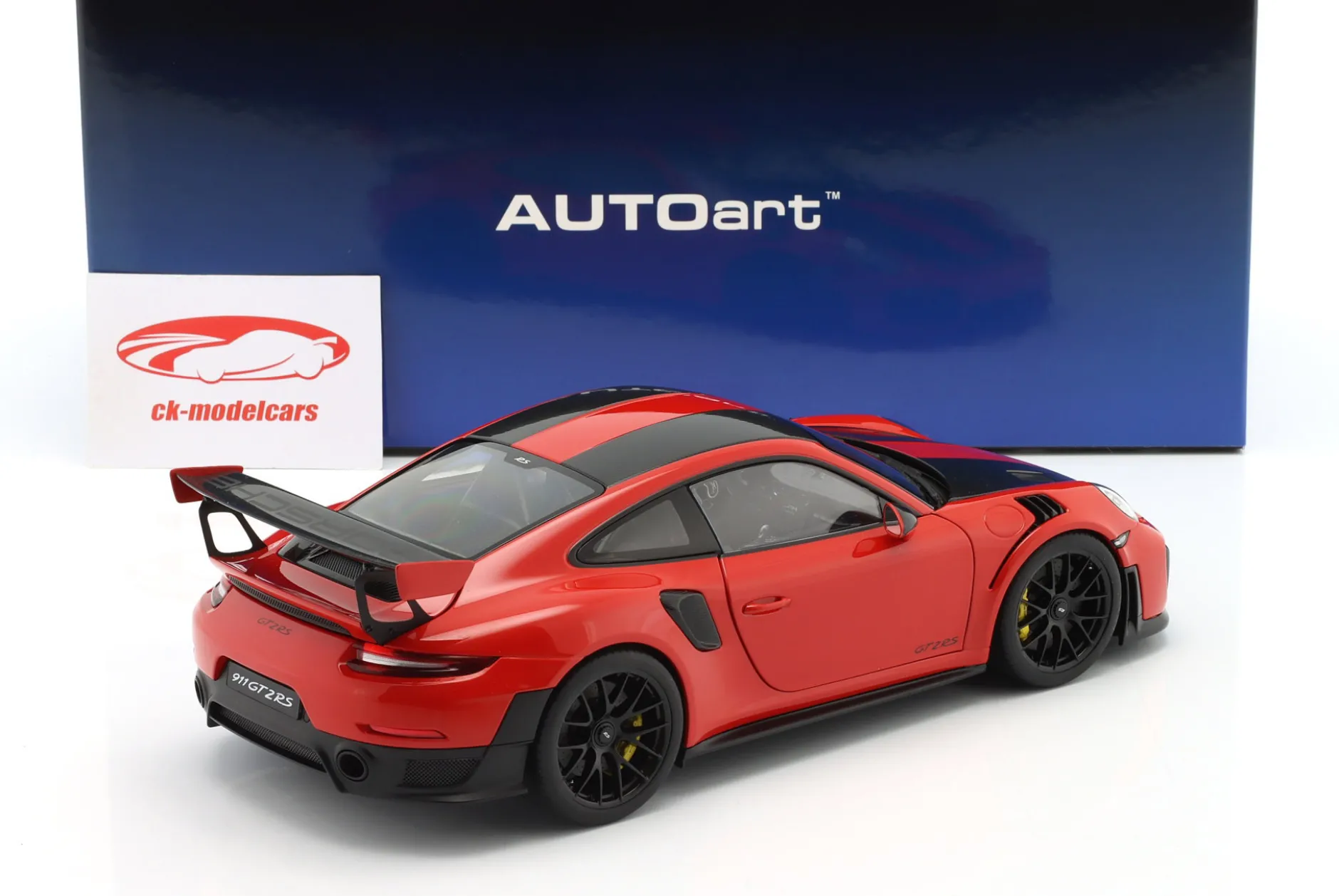 Porsche 911 (991 II) GT2 RS Weissach Package 2017 indischrot 1:18 AUTOart